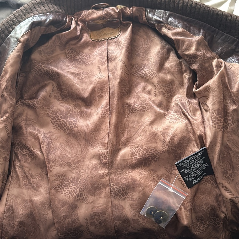 Guess leather jacket - Picture 3 of 3